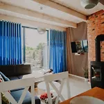 Zacisze Dom Comfort 70m2 Nyaraló *